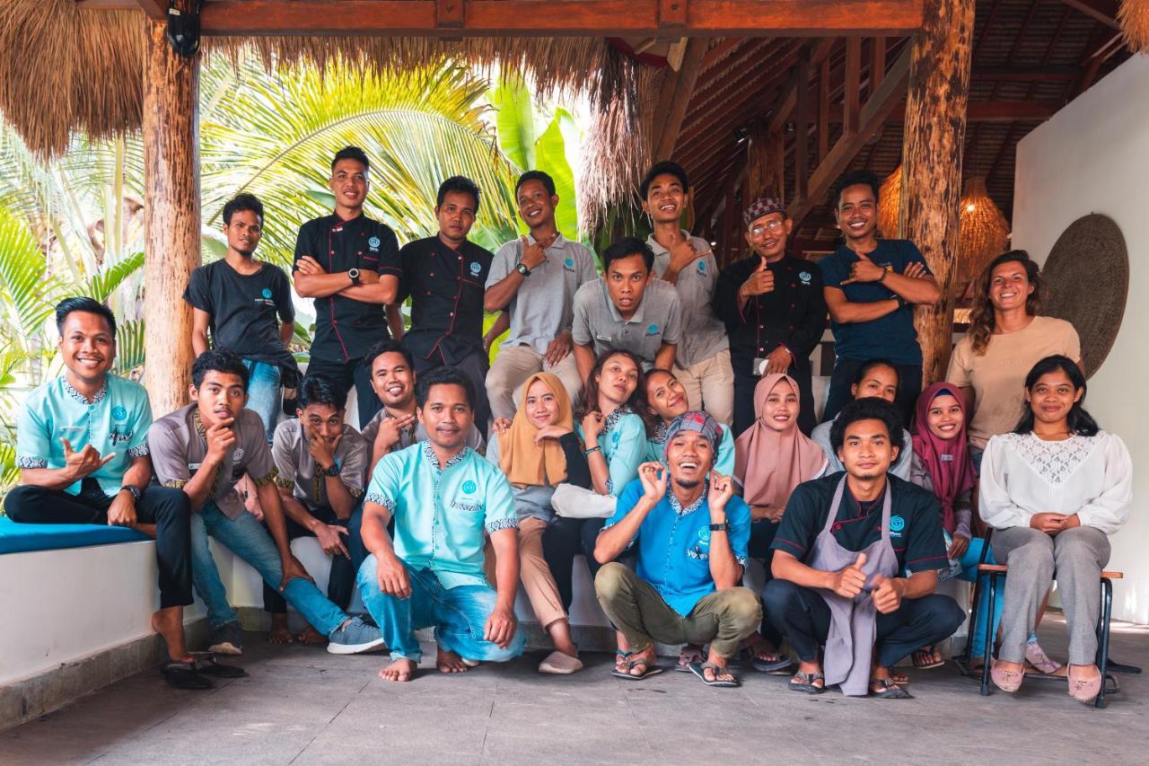 Отель Mana Eco Retreat Kuta  Экстерьер фото